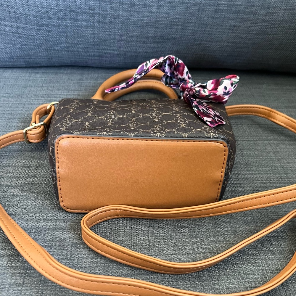 NEW NANETTE LEPORE SMALL SATCHEL CROSSBODY BAG HANDBAG PURSE - Picture 7 of 8
